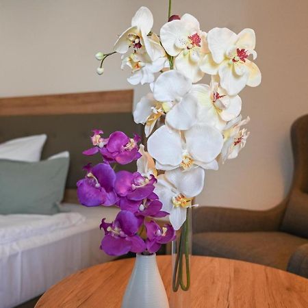 Hotel Novostar Getynga Zewnętrze zdjęcie